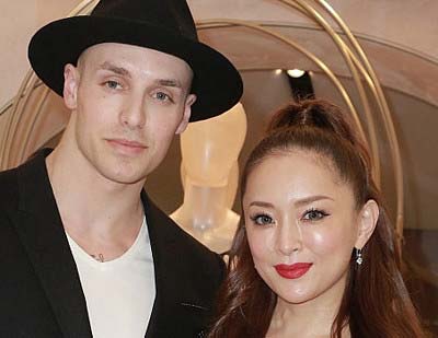 浜崎あゆみとアメリカ人の夫