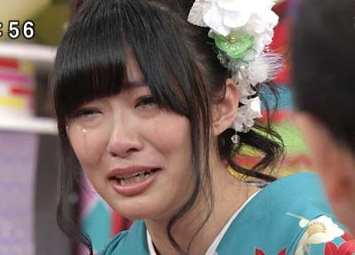 号泣する指原莉乃