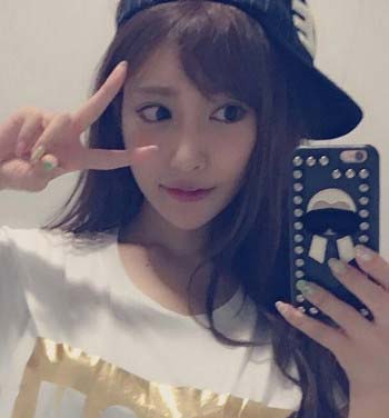 明日花キララのスマホケース