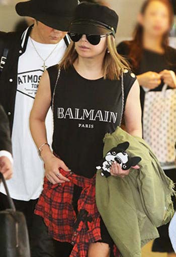 羽田空港で撮影の浜崎あゆみの写真