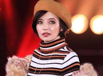 ガールズアワード2016 オータム・ウィンター登場のベッキー