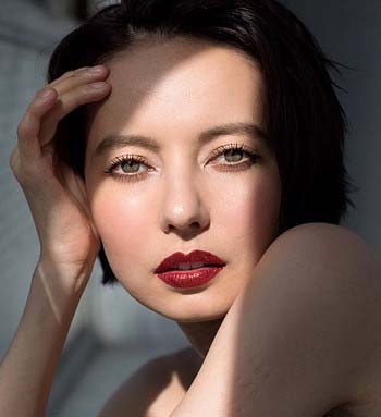 マシュー・ジョーダン・スミスが撮影したベッキーの写真