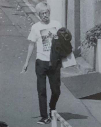 『週刊新潮』が撮影した宮沢りえの自宅マンションから朝帰りするV6・森田剛