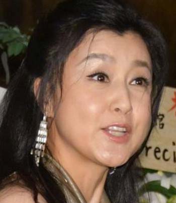 顔が丸くなったと指摘されてる藤原紀香の写真