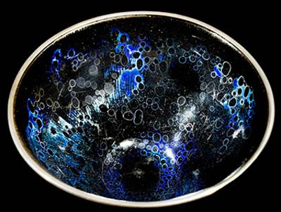 曜変天目茶碗(藤田美術館蔵)