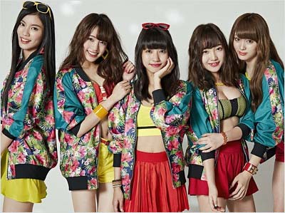 夢みるアドレセンスのメンバー写真（画像左から：小林玲さん、志田友美さん、荻野可鈴さん、京佳さん、山田朱莉さん）