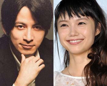 岡田准一と宮崎あおい