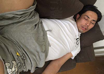 不倫相手の30代グラドルが撮影した袴田吉彦の写真