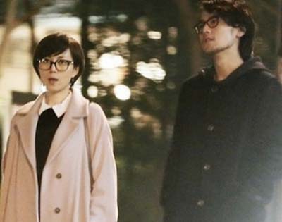 『フライデー』が撮影した福士誠治と比嘉愛未のツーショット写真3枚目