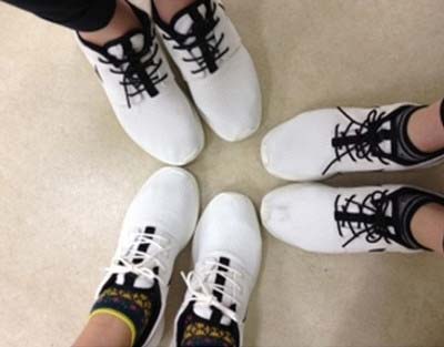 中居正広が『ATARU』キャスト・スタッフにプレゼントしたスニーカー