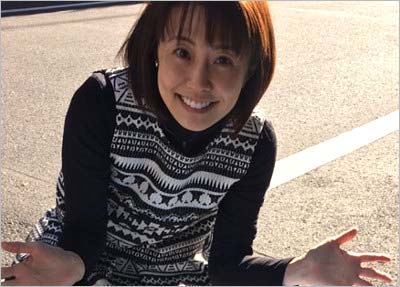 小林麻耶の最新画像