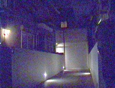 香取慎吾が昔暮らしていた横浜・鶴見区の自宅の入り口