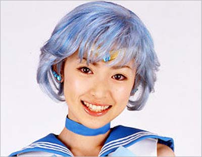 実写ドラマ『美少女戦士セーラームーン』で「水野亜美/セーラーマーキュリー」演じた泉里香(浜千咲)