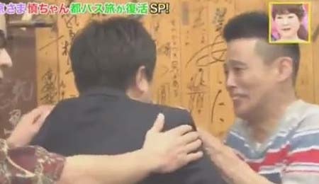 火曜サプライズに5年ぶり出演し、号泣する河本準一2枚目