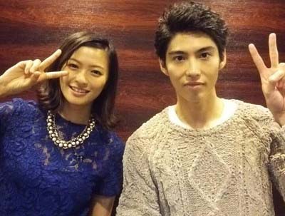 榮倉奈々と賀来賢人が『Nのために』共演時のツーショット