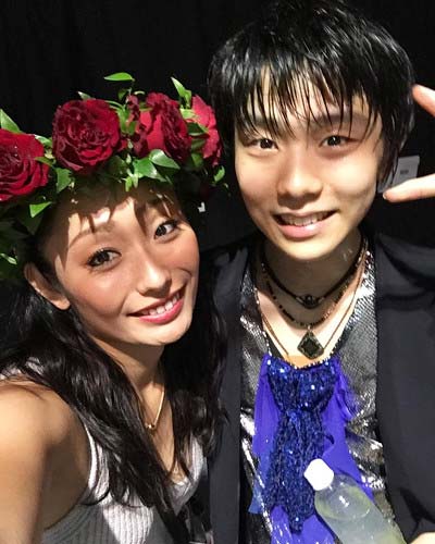 安藤美姫が2017年6月20日にインスタグラムへ投稿した羽生結弦選手のツーショット写真