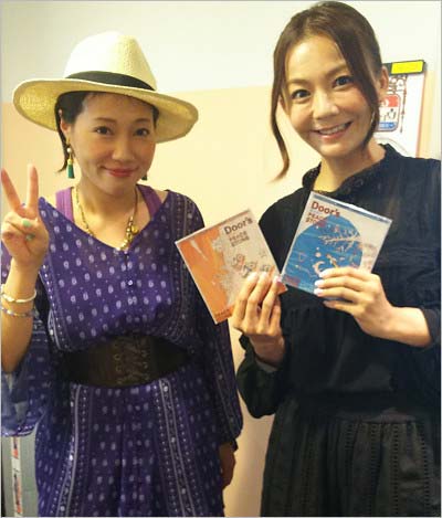 『じっくり聞いタロウ~スター近況(秘)報告~』で共演した福田明日香&華原朋美のツーショット