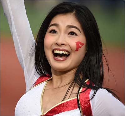 富士通・チアリーディング部所属の土屋太鳳の姉・土屋炎伽2枚目