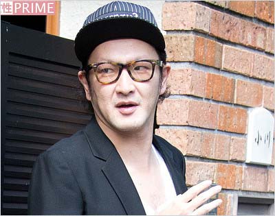 週刊女性の直撃取材に応じた中村獅童