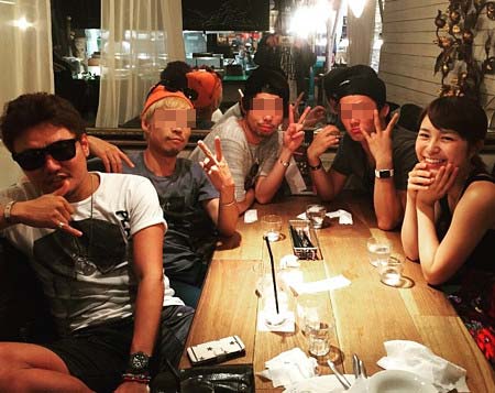 観月あこと飲食店経営者ら