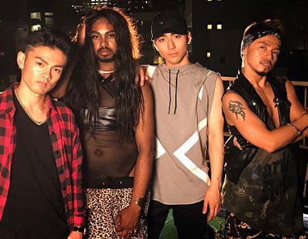 『Royal Flush(ロイヤル・フラッシュ)』のメンバー4人