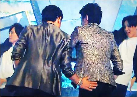 FNSうたの夏まつり2017出演のタッキー&翼の画像3枚目