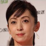 斉藤由貴が不倫交際認め謝罪 週刊誌フラッシュのキス画像は警察に相談 流出元を特定へ 他にもプライベート写真あり 今日の最新芸能ゴシップニュースサイト 芸トピ