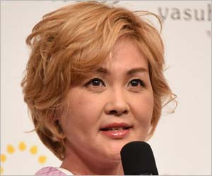 泰葉がイラン人の新恋人 メヒディと再婚宣言 婚約記者会見も開催か 脅迫騒動など精神不安定で即離婚の声も 今日の最新芸能ゴシップニュースサイト 芸トピ 泰葉がイラン人の新恋人 メヒディと再婚宣言 婚約記者会見も開催か 脅迫騒動など精神不安定で即離婚の声も 今日の最新芸能ゴシップニュースサイト 芸トピ