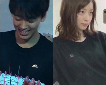 竹内涼真と里々佳がお揃いTシャツ