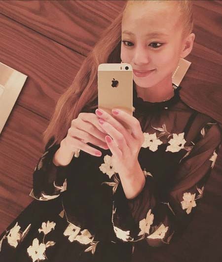 あびる優が着用のワンピース