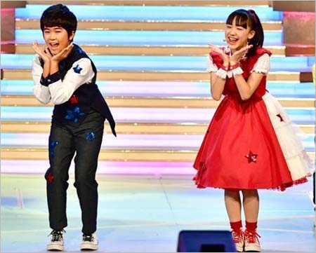 『うたコン』マルモリダンス披露の鈴木福＆芦田愛菜1枚目