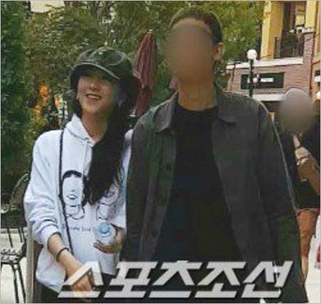 知恵糸彼氏のツーショット