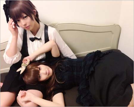 最上もがとSEKAI NO OWARI・Saoriの密着ツーショット