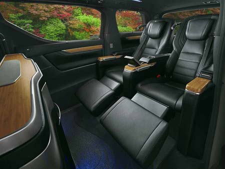 アルファード・ロイヤルラウンジSPの内装、シート