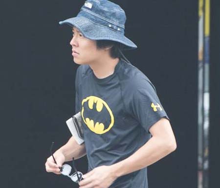 7月撮影、謹慎生活中の小出恵介