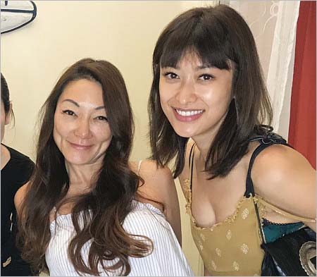 山田優とコーディネーターマキ・コニクソン