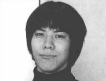 しまぶーこと島袋光年