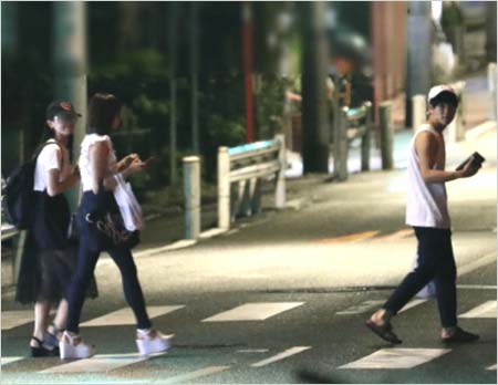 山形匠、星名美怜の文春砲スクープ写真1枚目