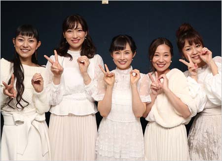 2017FNS歌謡祭に出演したモーニング娘。の初期メンバー5人