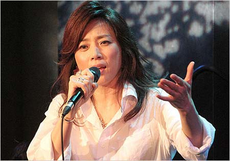 2015年に初ライブをした藤吉久美子