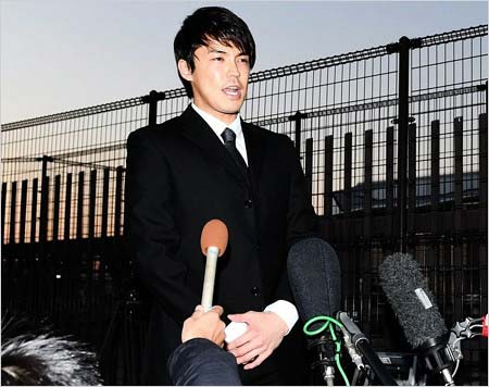 釈放された清水良太郎