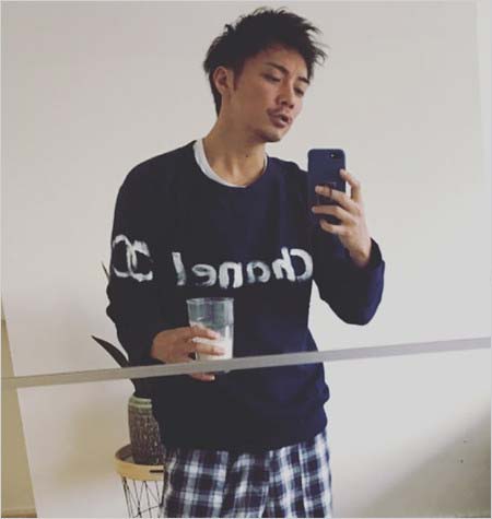 成宮寛貴の寝起き姿