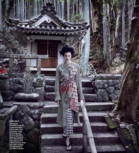 カーリー・クロスがモデルの日本人をイメージした写真1枚目