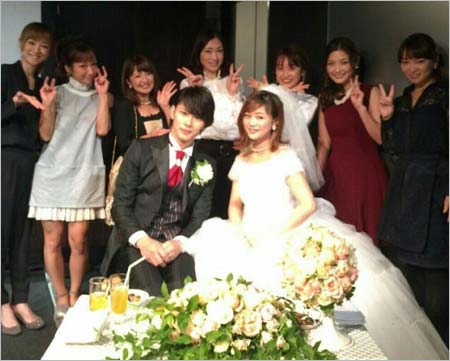 小谷嘉一&新垣里沙の結婚パーティーにモー娘。メンバーが出席