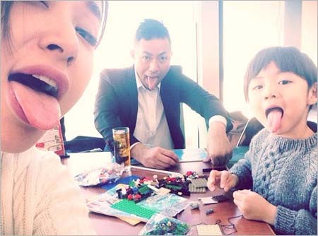 鈴木紗理奈、TELA-C、長男・利音のスリーショット