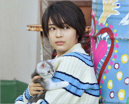 日本テレビドラマ『anone』出演の広瀬すず