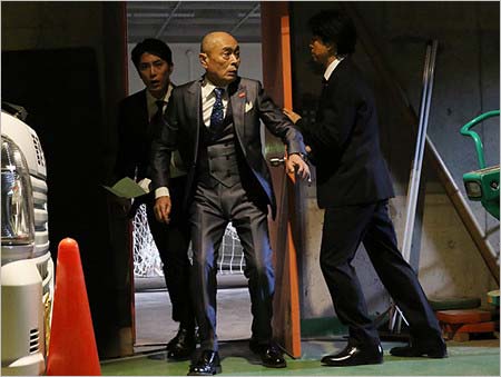 『BG(ビージー)~身辺警護人~』第1話のワンシーン