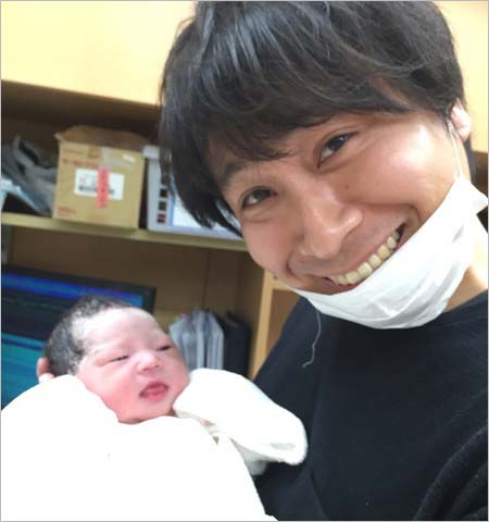 トップリード新妻と子供