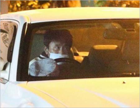 浜田雅功・吉川麻衣子のフライデー不倫スキャンダル写真2枚目