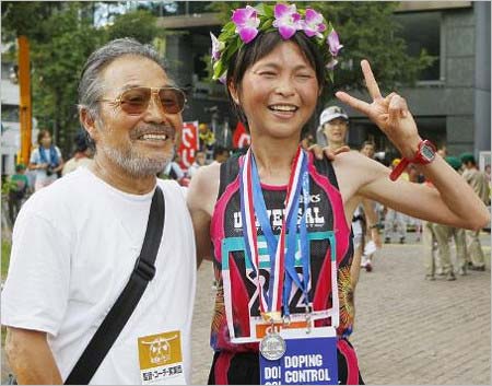 原裕美子容疑者と 小出義雄監督